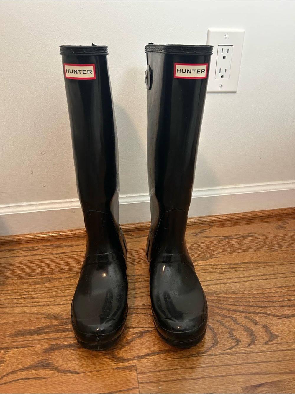 Hunter Glossy Black Tall Rain Boots with Red Logo Trim Adjustable calf